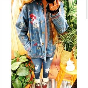 Vintage embroidered floral denim jacket